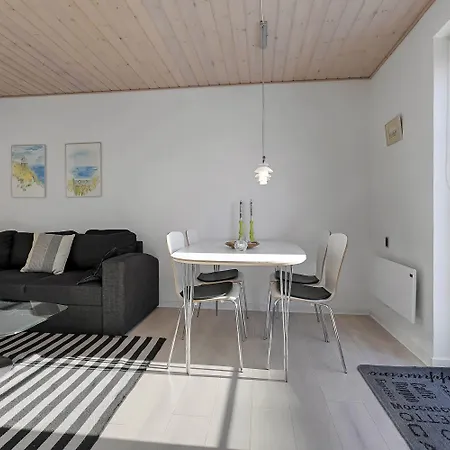 Lyst Og Indbydende Sj582 *